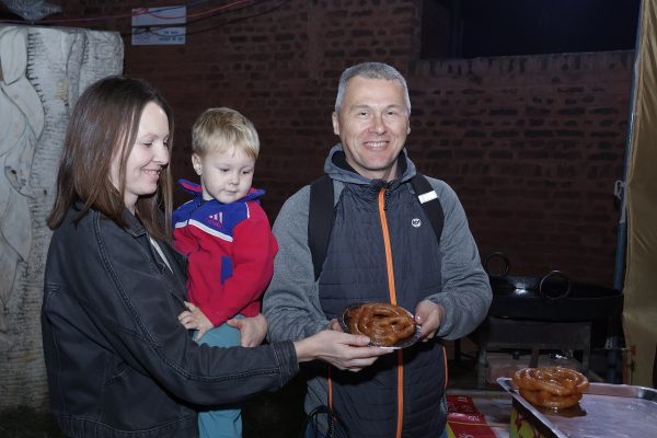 Foriegn Couple in Food festival