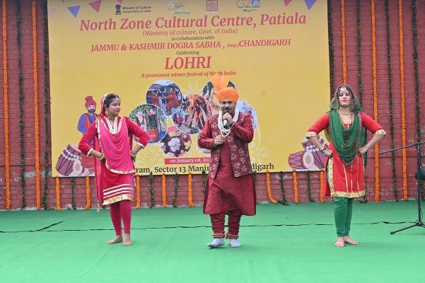 Dogri folk dancers performing 'Geetru'