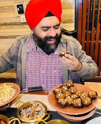 Food Blogger Jimmy Makkar