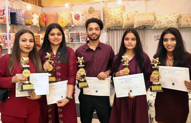 Textile Design Award Winners of NIIFT Mohali 